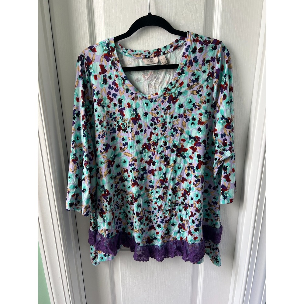 Logo By Lori Goldstein XL Tunic Top Floral 3/4 Sleeve‎ Purple Lace Trim